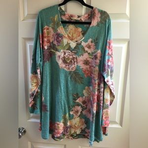 Soft Surroundings Woman’s Top Size 3X